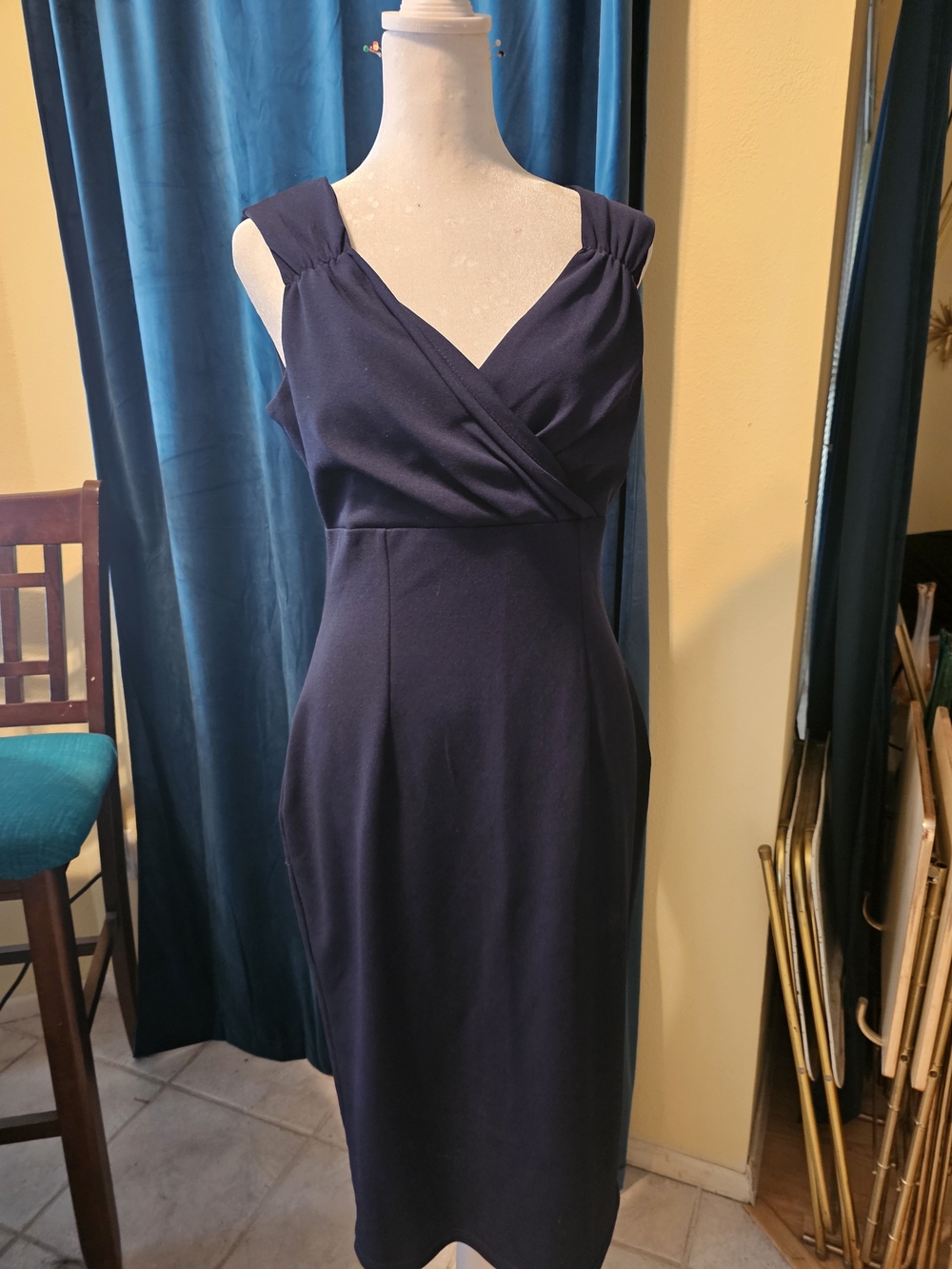 Classic Navy Sleeveless Sheath Dress